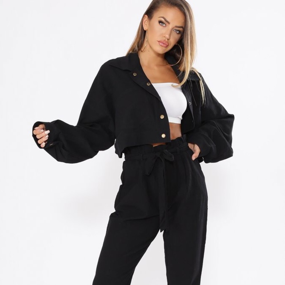 Oversized lightweight cropped denim jacket